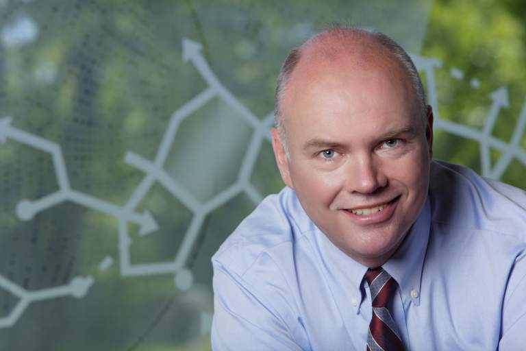 chief science officer X-ray crystallography medical research institute